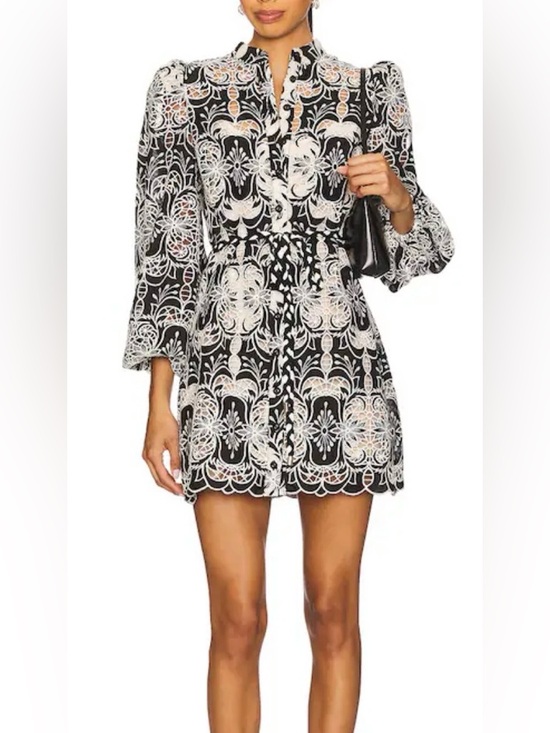 Elliatt Dresses & Skirts - Elliatt Blk/wht eyelet Jolie long sleeve mini dress w slip NWT SZ M